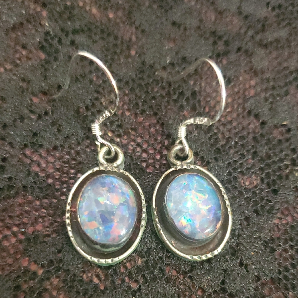 Elegant Sterling Silver Opal Earrings DY23